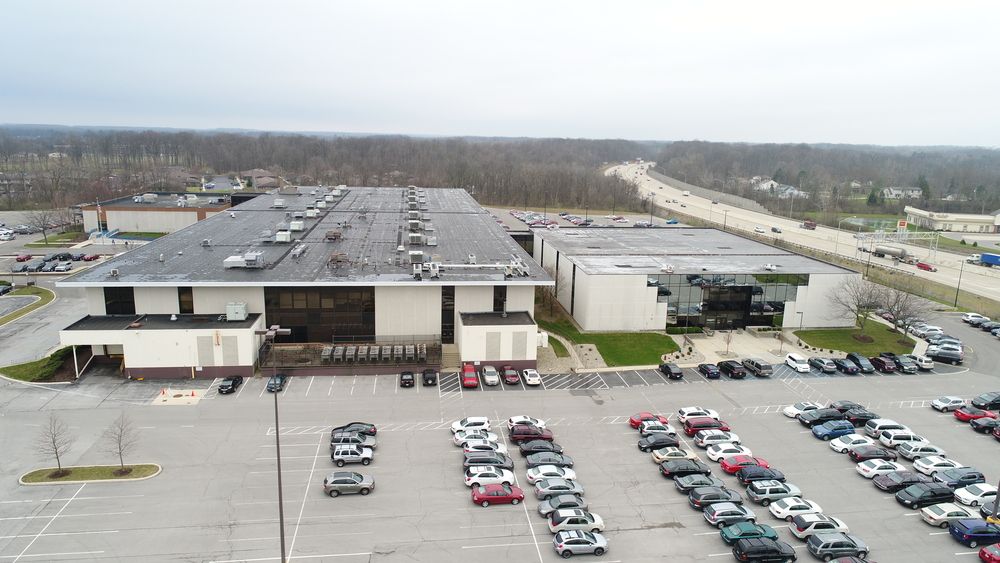 Magnavox Way Corporate Center: 1700 Magnavox Way, Fort Wayne, IN 46804